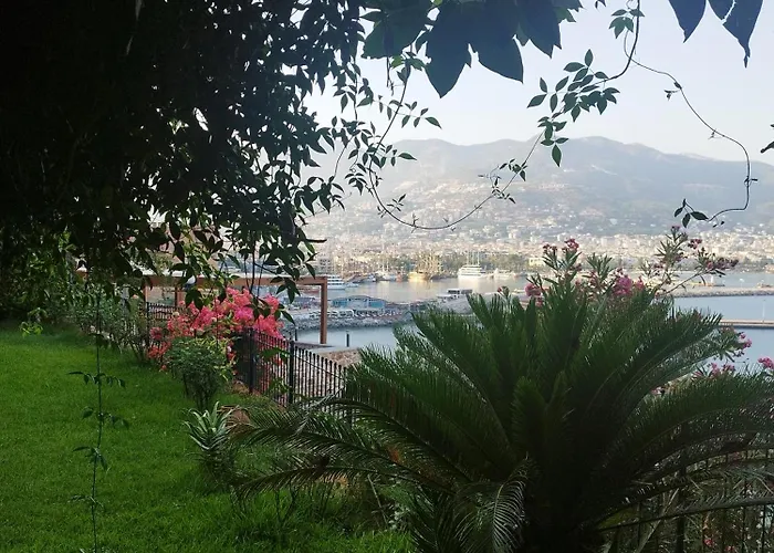 Escape To History In A Stunning Stone House With Garden And Sea View In The Heart Of Alanya