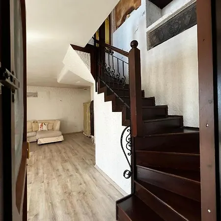 Escape To History In A Stunning Stone House With Garden And Sea View In The Heart Of 阿拉尼亚