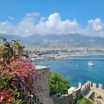 ヴィラ Escape To History In A Stunning Stone House With Garden And Sea View In The Heart Of