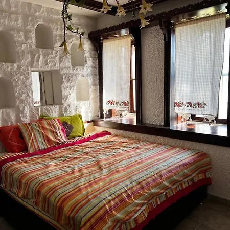 וילה Escape To History In A Stunning Stone House With Garden And Sea View In The Heart Of