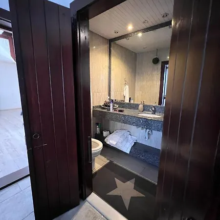Escape To History In A Stunning Stone House With Garden And Sea View In The Heart Of 别墅 *