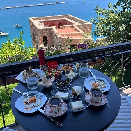 别墅 Escape To History In A Stunning Stone House With Garden And Sea View In The Heart Of *