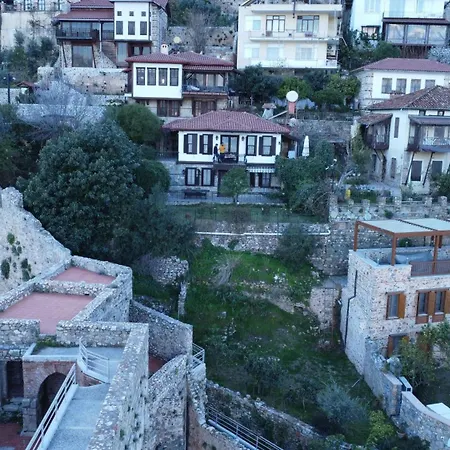 ヴィラ Escape To History In A Stunning Stone House With Garden And Sea View In The Heart Of アランヤ